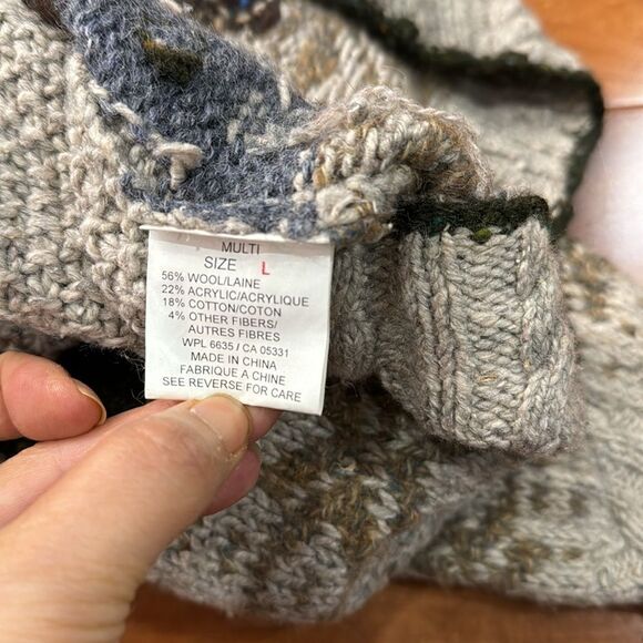 Woolrich Wool Sweater V-Neck Not Ugly Christmas Tree Heart Chunky Knit size L - Picture 10 of 10